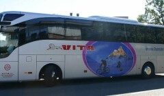 Mercedes Tourismo R2