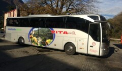 Mercedes Tourismo R2