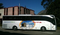 Mercedes Tourismo R2