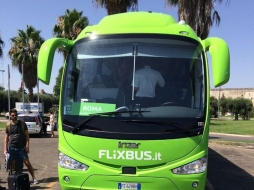 IRIZAR M325-10
