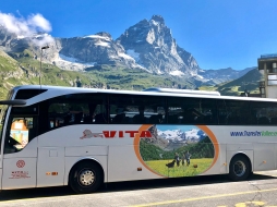 Mercedes Tourismo R2